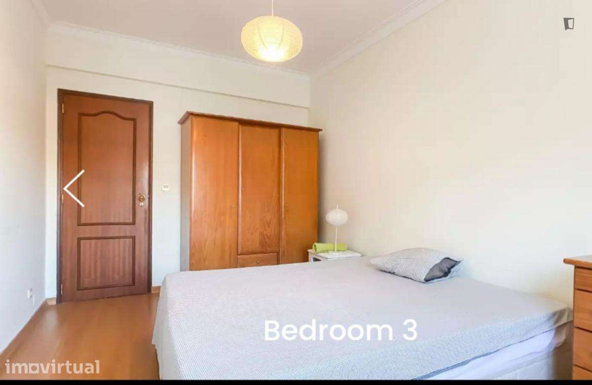 Quarto - localizado em Lumiar Lisbon - Grande imagem: 3/10