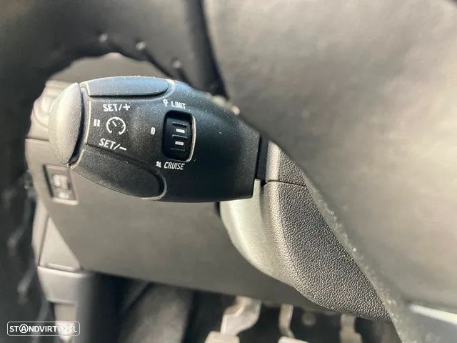 Peugeot 208 1.5 BlueHDi Signature - 17