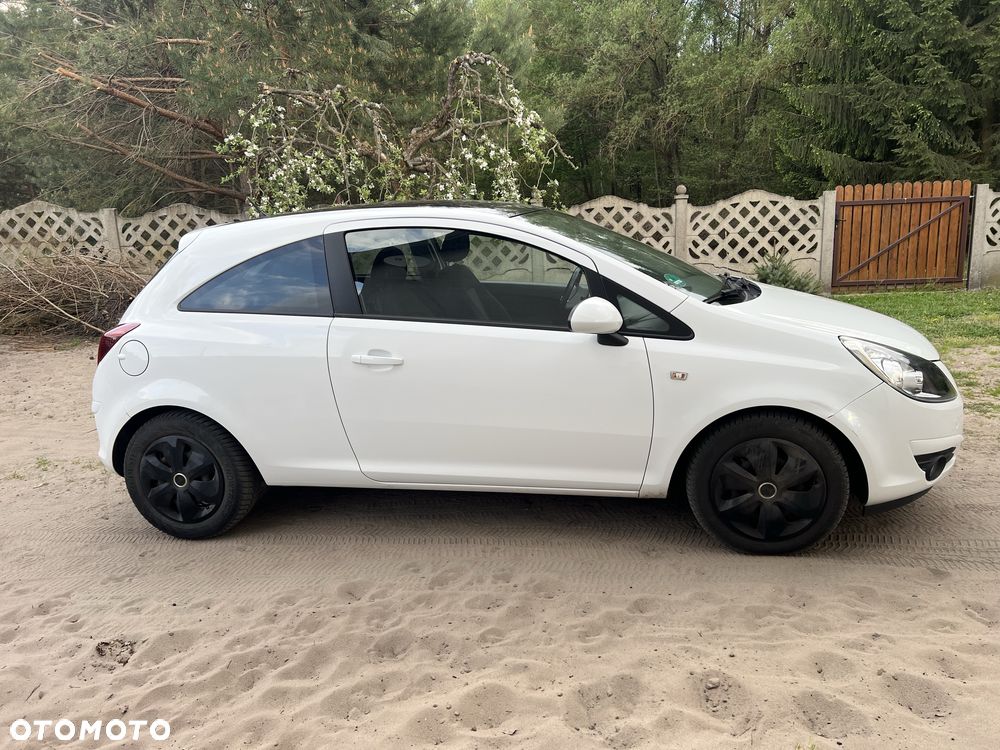Opel Corsa 2009 photo 4