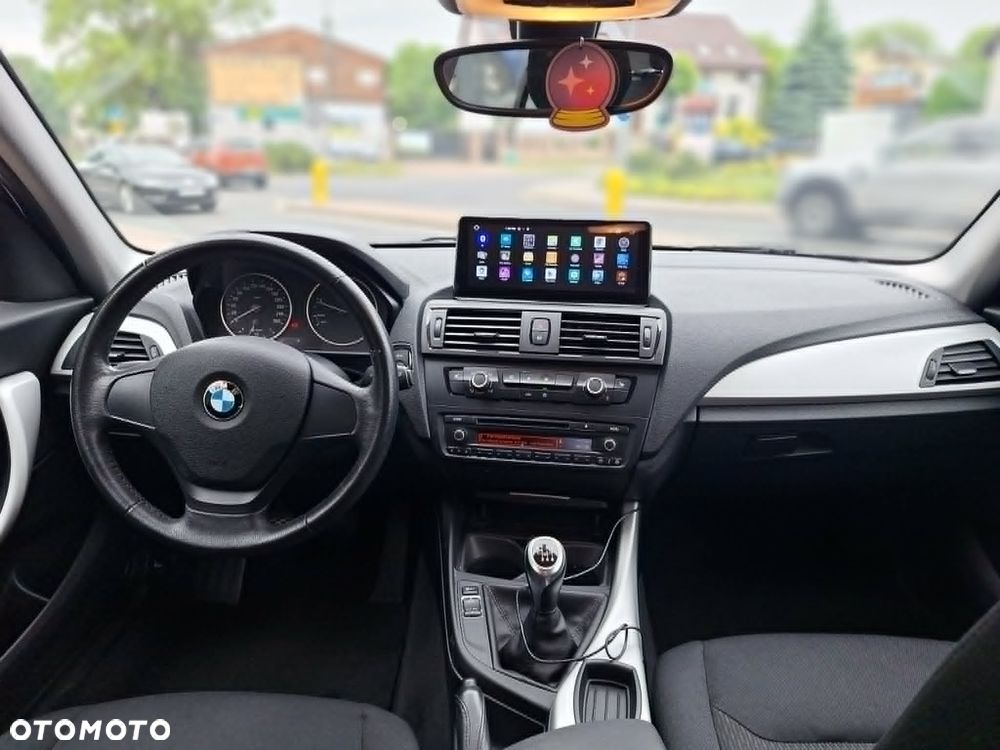 BMW Seria 1 116d DPF - 14