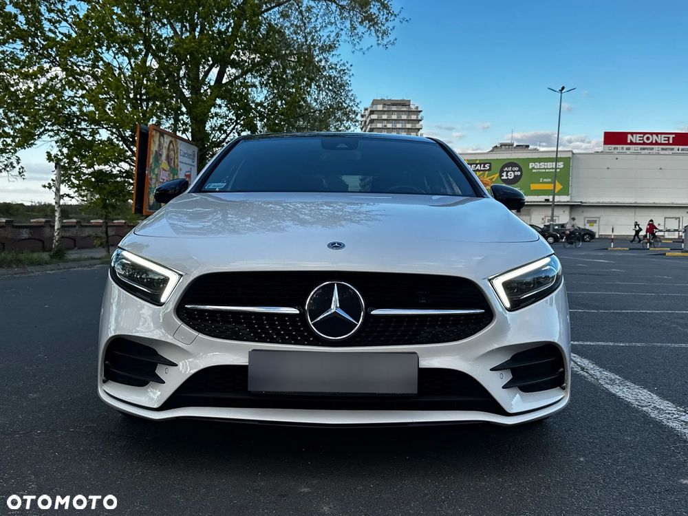 Mercedes-Benz Klasa A 180 Edition 1 7G-DCT - 9