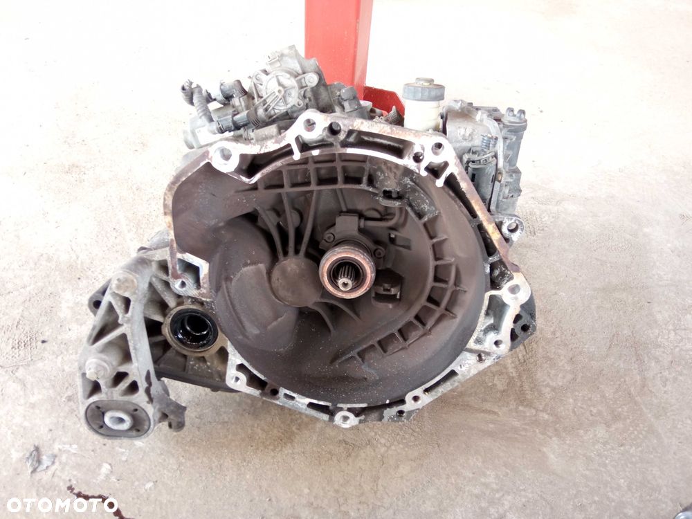 Skrzynia Biegów Opel F13 CORSA D