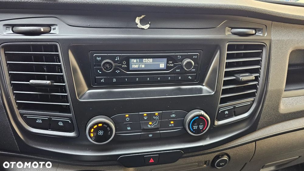 Ford Transit Custom - 28