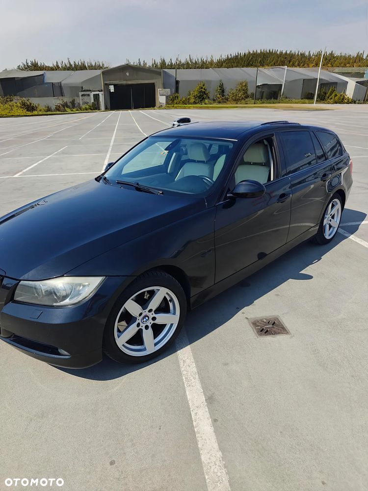 BMW Seria 3 325xi - 3