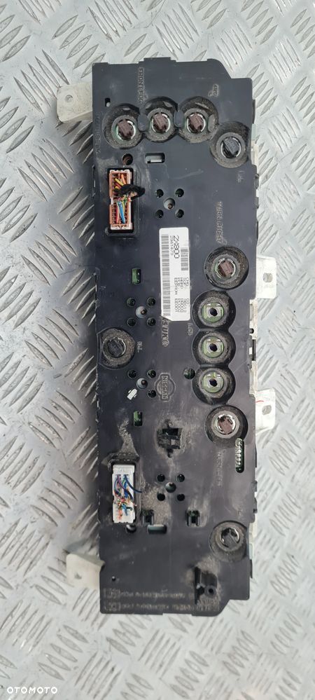 Nissan Terrano II Lift 2.7 3.0 Licznik - 10