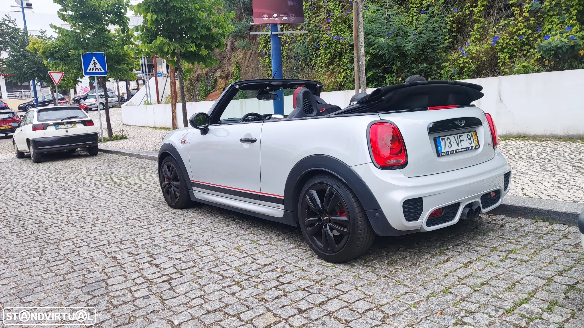 MINI Cabrio John Cooper Works Sport Aut. - 2