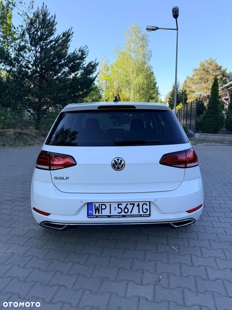 Volkswagen Golf 1.5 TSI BMT Evo Highline DSG - 4