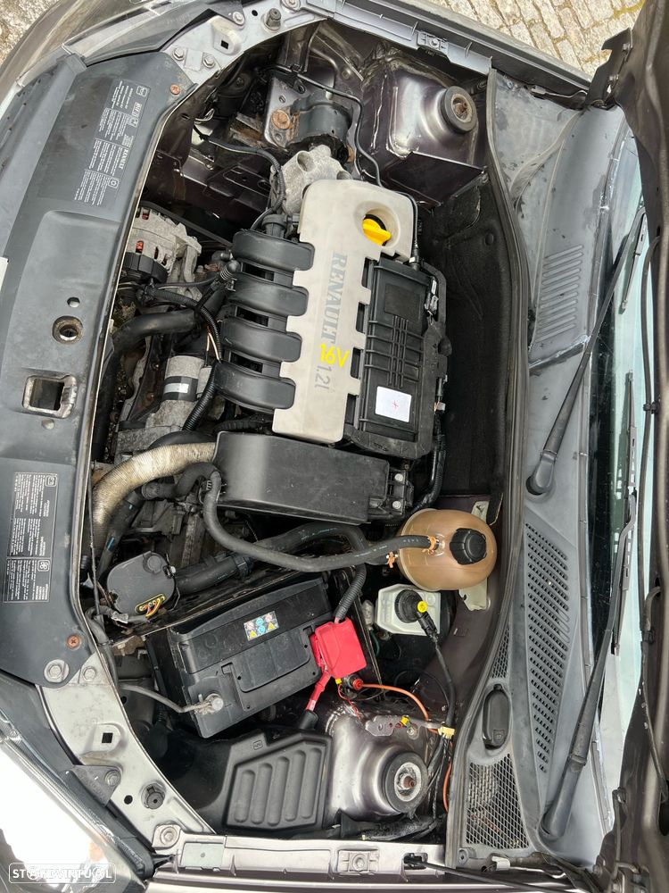 Renault Clio 1.2 16V Best Years - 5