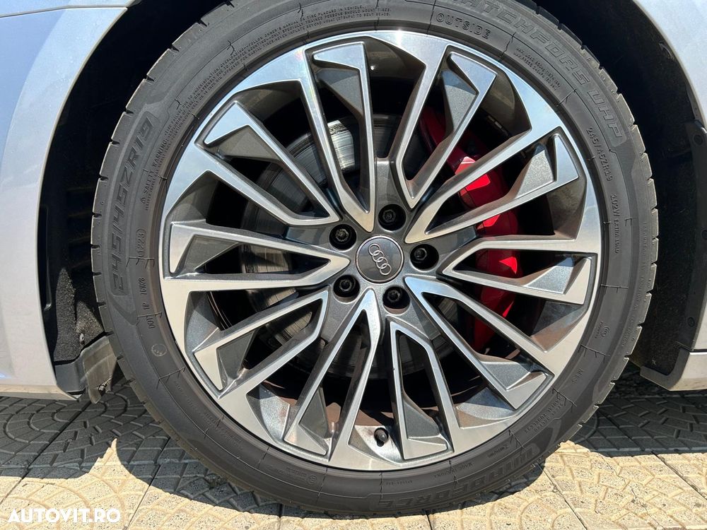 Audi A7 55 TFSIe quattro S tronic - 37