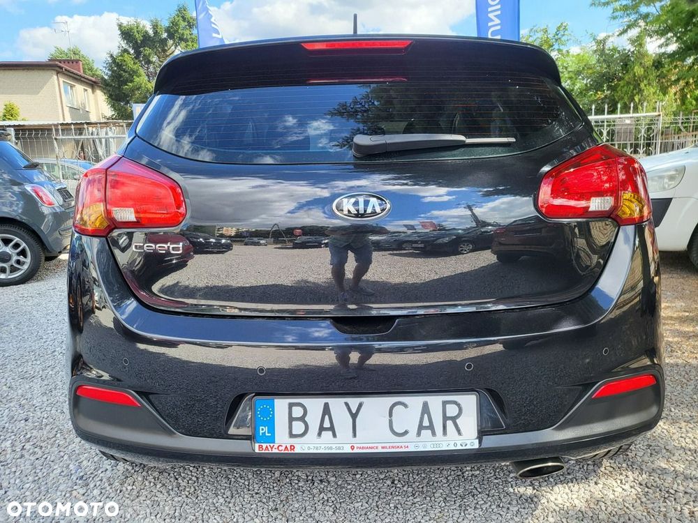 Kia Ceed - 6
