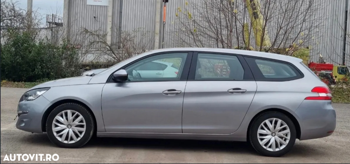 Peugeot 308 1.2 L PureTech Turbo Active - 6