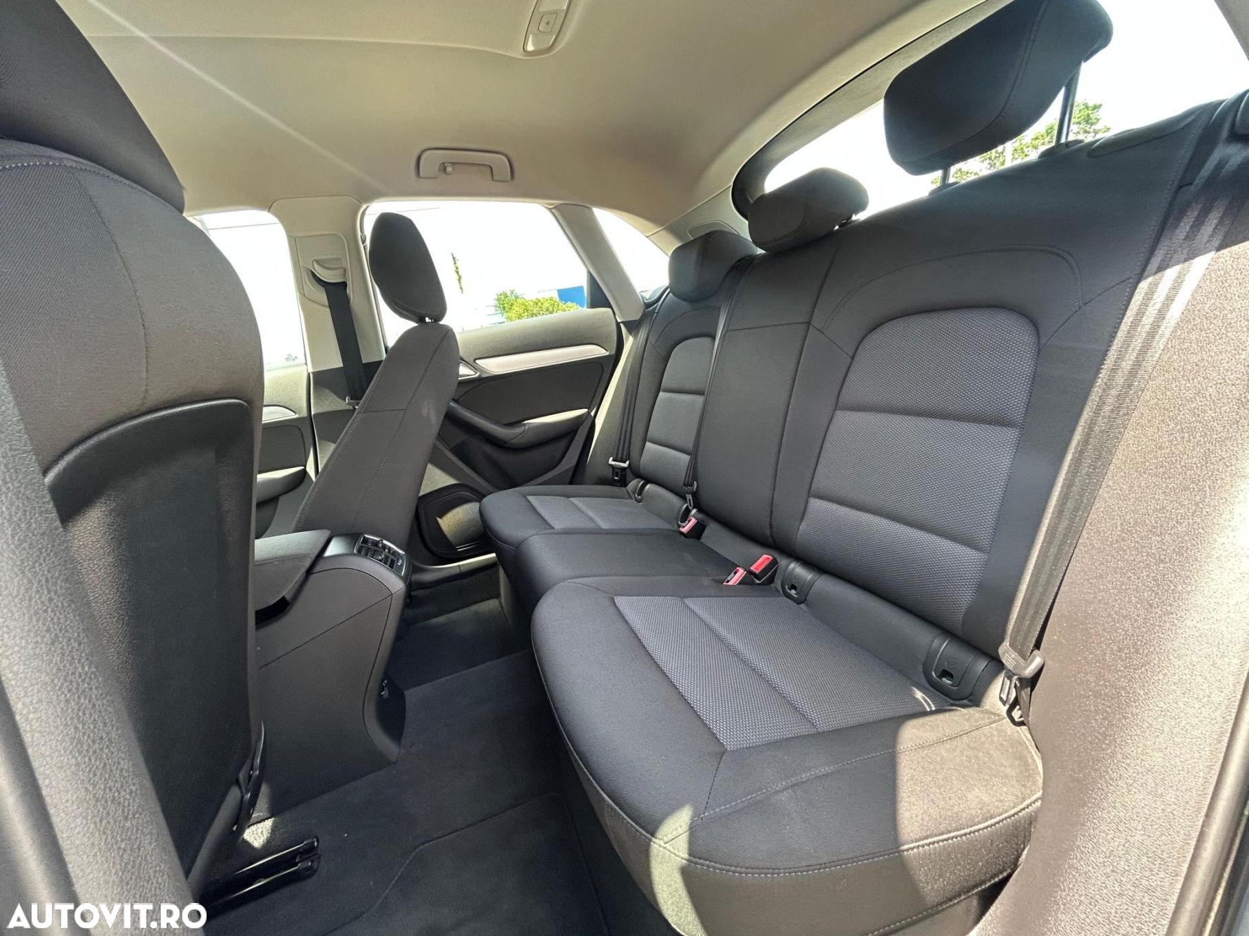 Audi Q3 1.4 TFSI Stronic Design - 16
