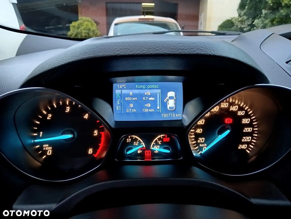 Ford Kuga 2.0 TDCi 4x4 SYNC - 16