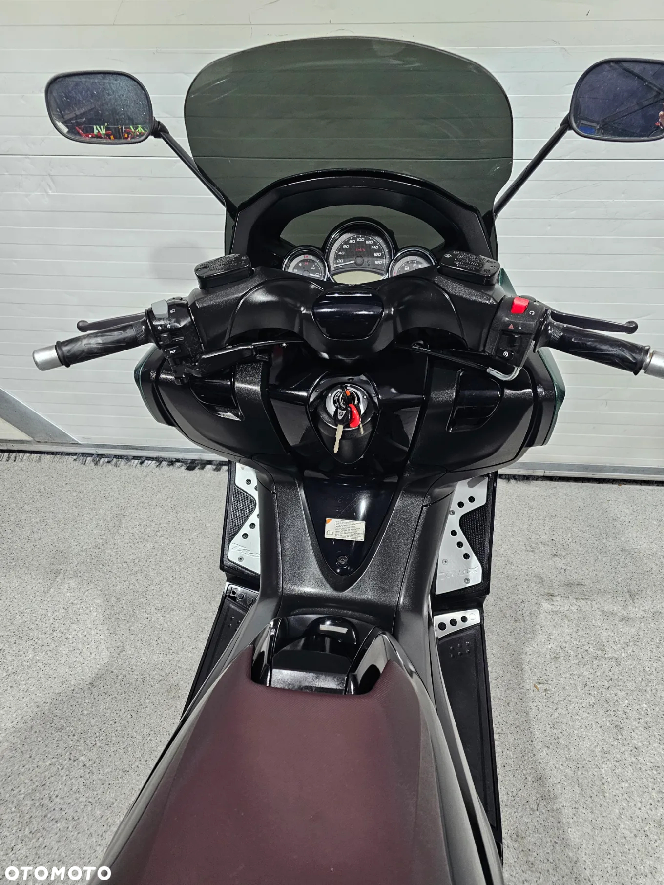 Yamaha Tmax - 27