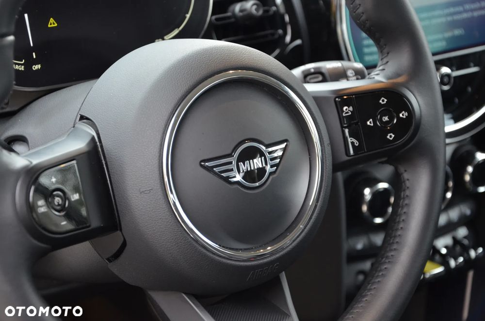 MINI Cooper John SE - 15