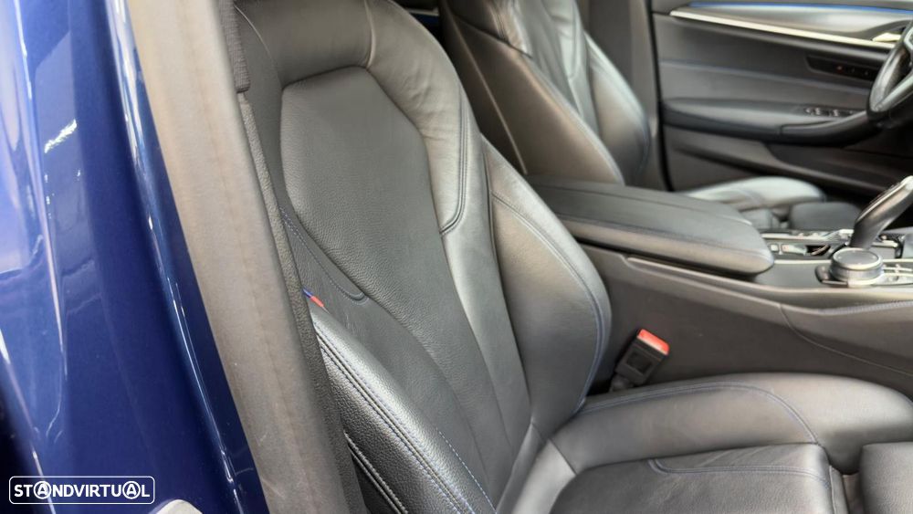 BMW 530 e Pack Desportivo M - 43