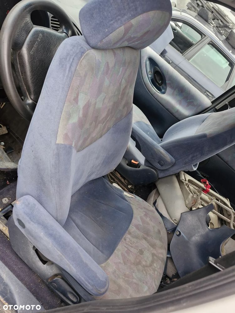 Fotel fotele obrotowe obrotnica FORD GALAXY 97 rok KAMPER - 3