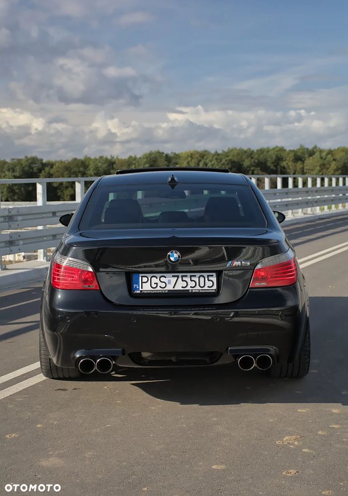 BMW M5 Standard - 7