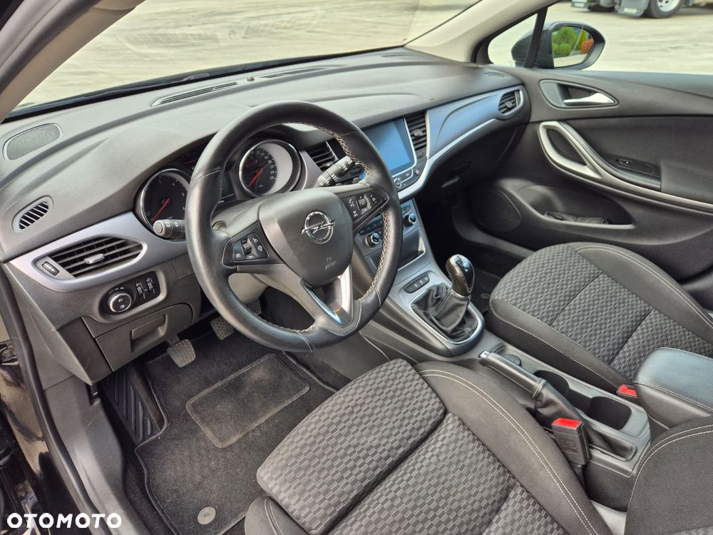 Opel Astra 1.6 CDTI Sport - 9