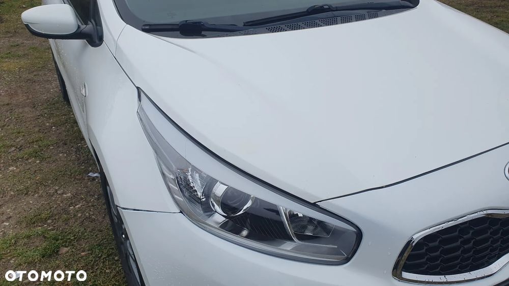 Kia ProCeed 1.4 CRDI M - 13