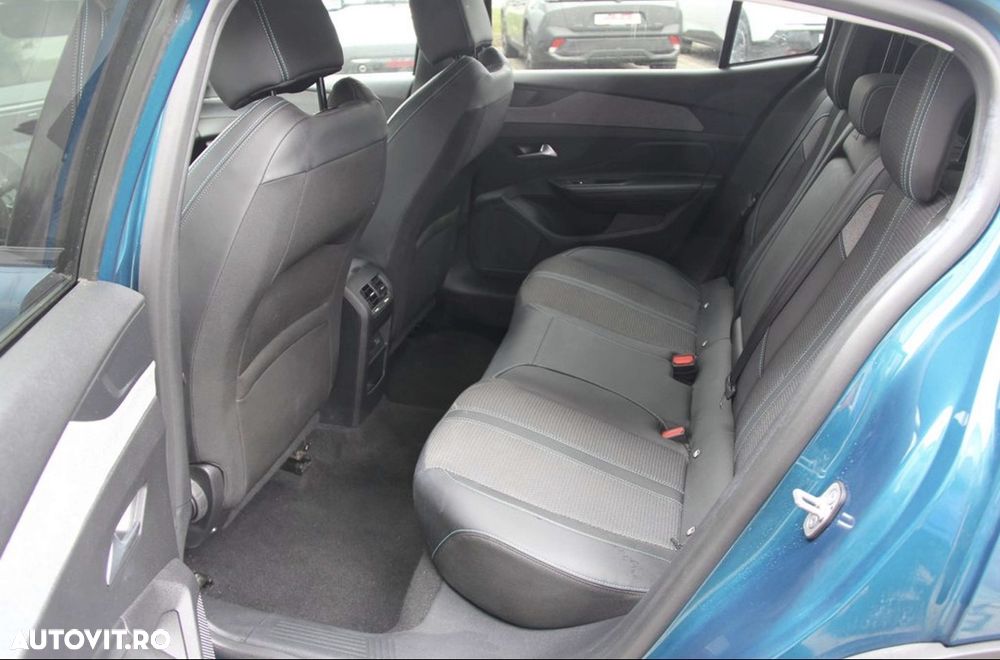 Peugeot 408 1.6L 180 PHEV Allure - 6