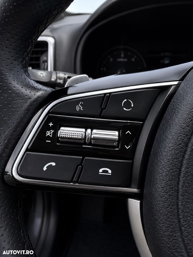 Kia Sportage - 8