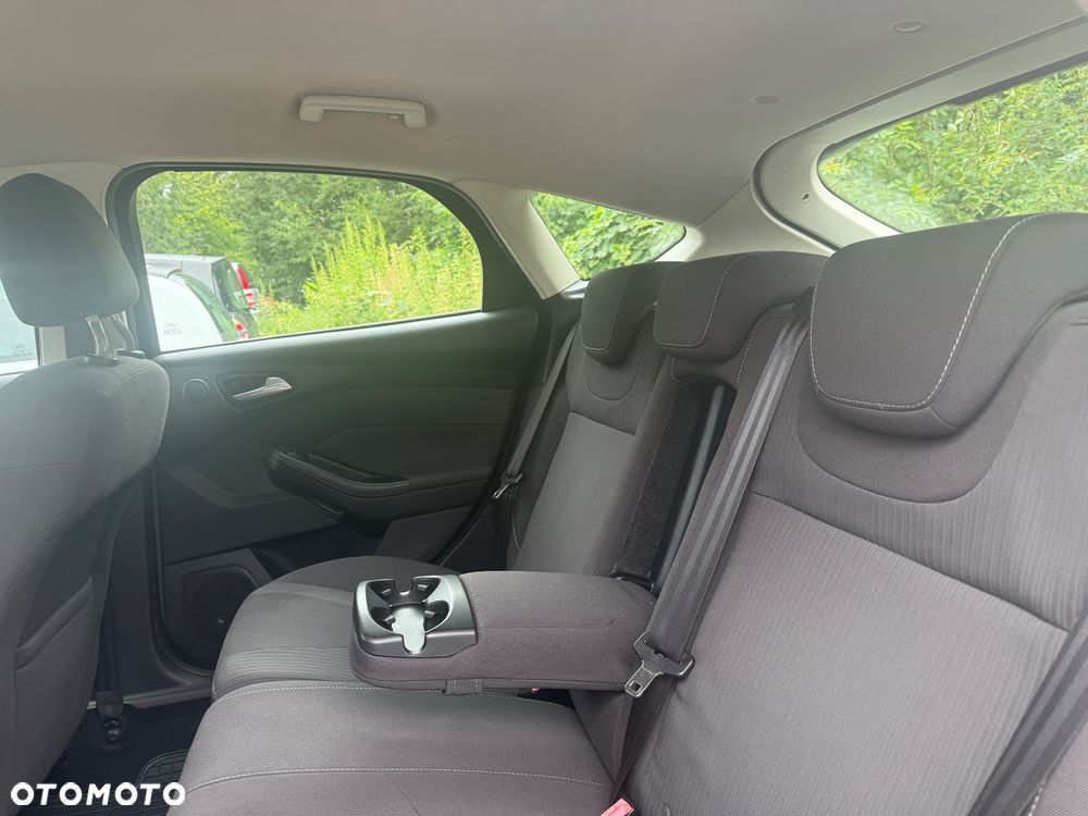 Ford Focus 1.6 EcoBoost Gold X (Edition Start) - 6