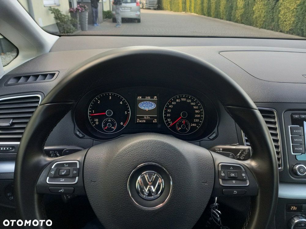 Volkswagen Sharan - 28