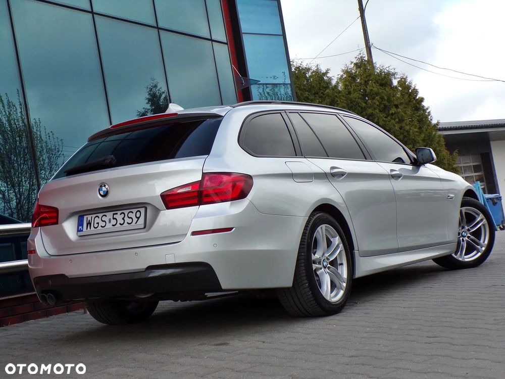 BMW Seria 5 520d Edition Fleet Sport - 2