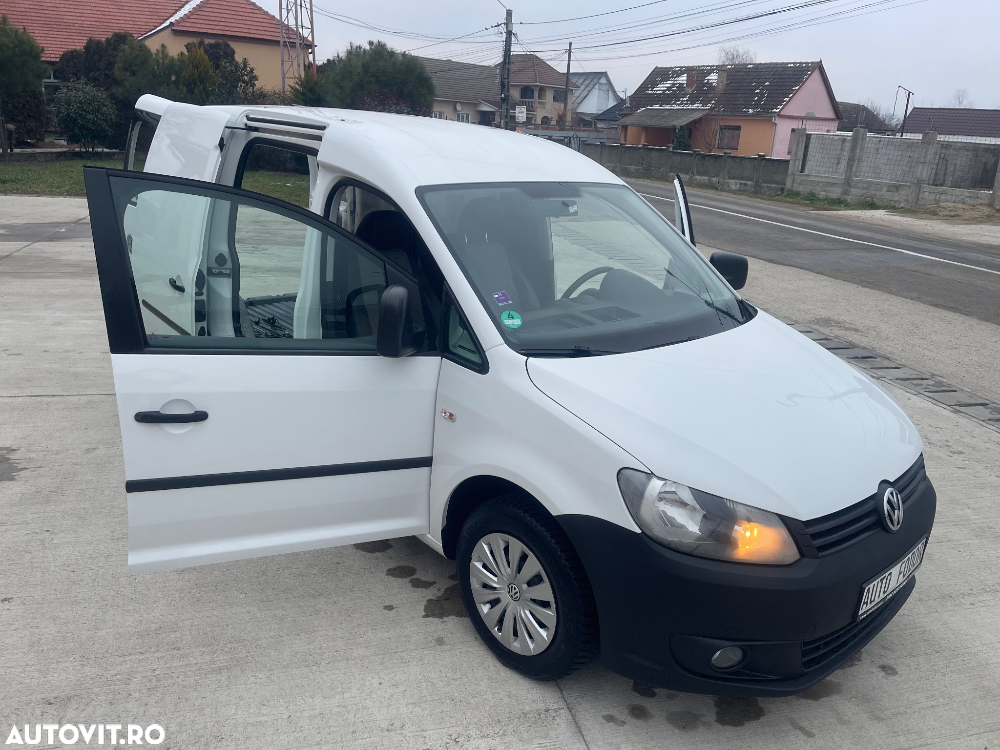 Volkswagen Caddy 1.6 TDI - 15