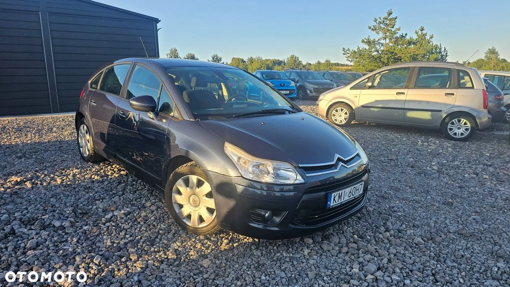 Citroën C4 1.4 16V Equilibre - 3