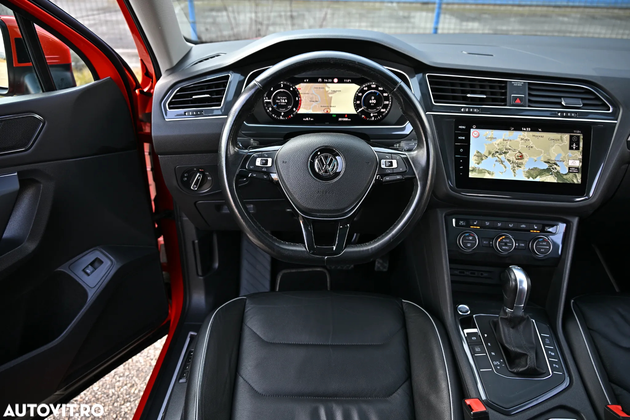 Volkswagen Tiguan Allspace 2.0 TDI SCR DSG Comfortline - 16
