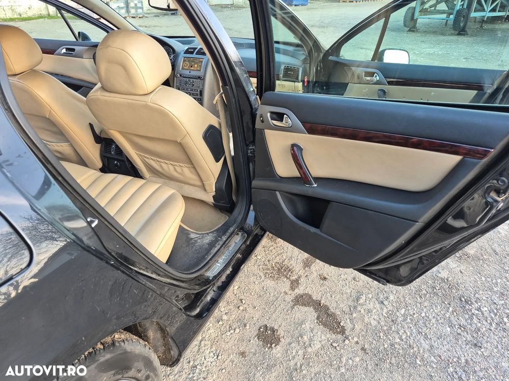 Peugeot 407 HDi 135 Automatik Premium - 29