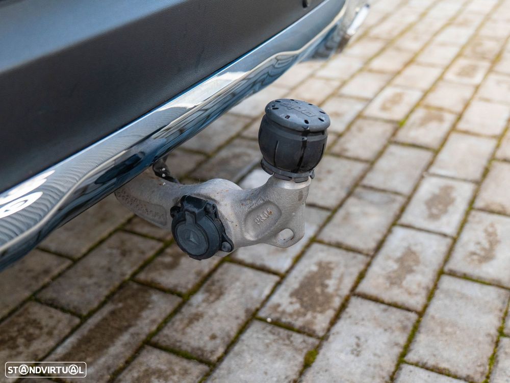 Mercedes-Benz GLC 220 d 4Matic 9G-TRONIC - 12