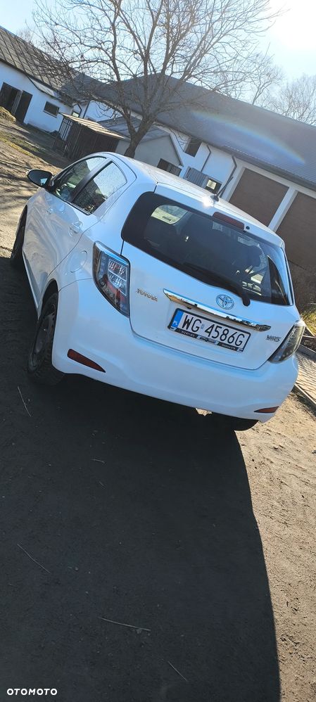 Toyota Yaris 1.0 Sol - 3