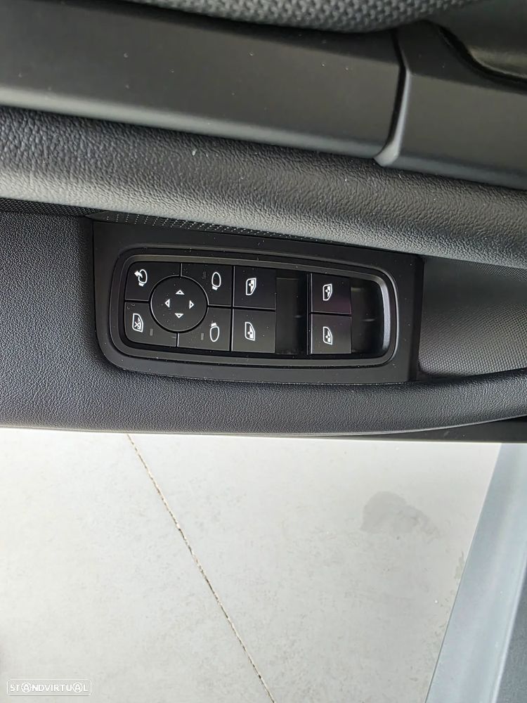 Porsche Taycan Sport Turismo Standard - 13