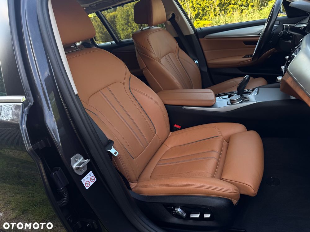 BMW Seria 5 520i mHEV Luxury Line sport - 7
