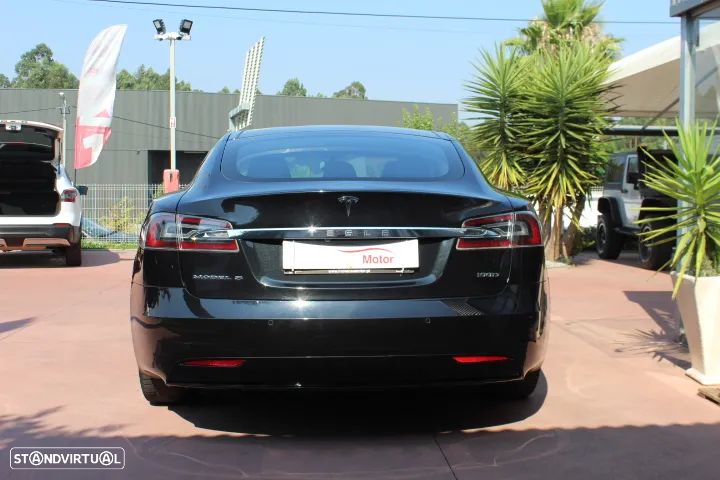 Tesla Model S 100D - 18