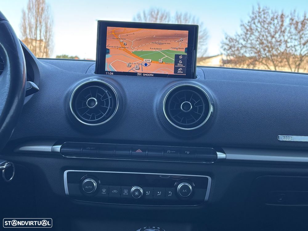 Audi A3 Cabrio 1.6 TDi Sport - 15