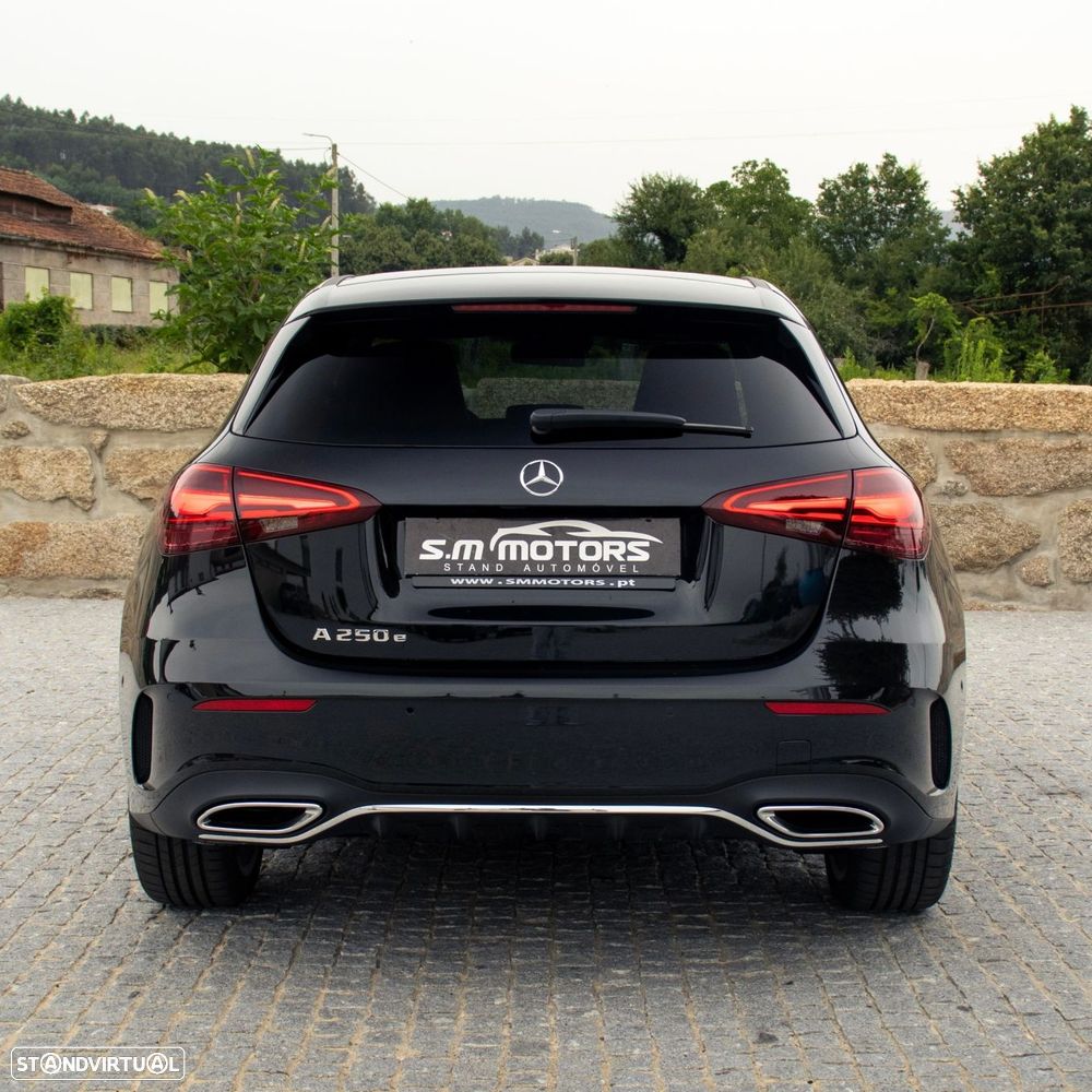 Mercedes-Benz A 250 e - 7