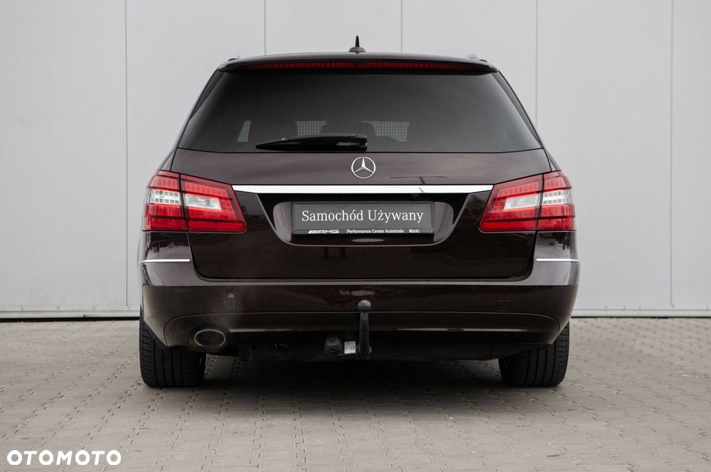 Mercedes-Benz Klasa E - 8