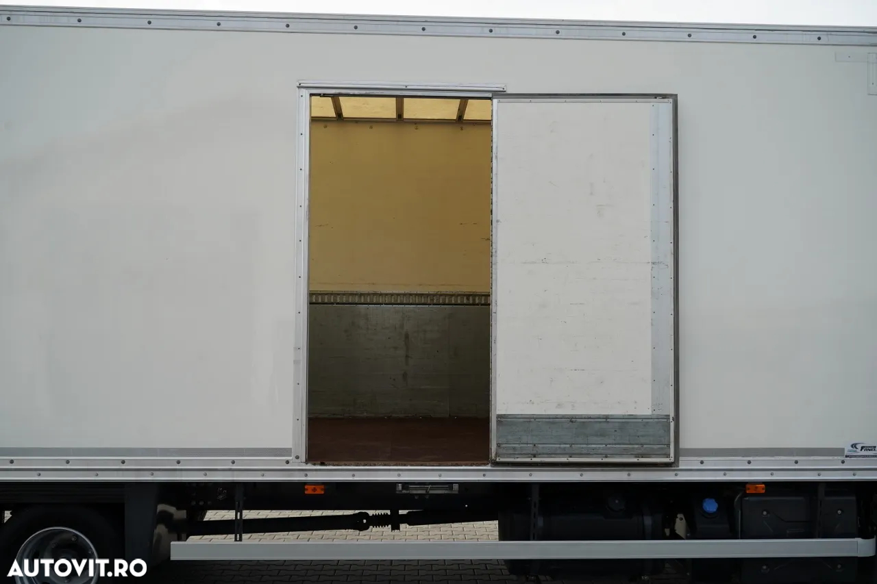 Renault D 210 / 4x2 / CONTAINER / 7.5M / DHOLLANDIA LIFT / EURO 6 - 19