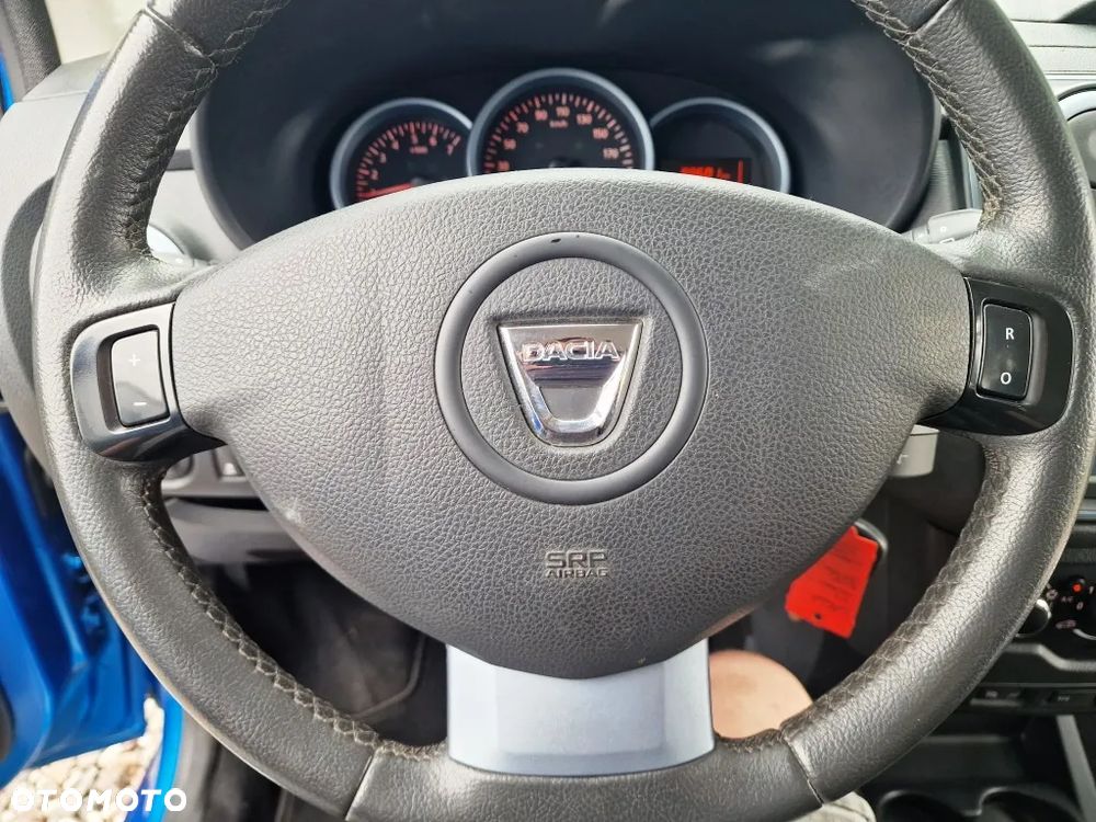 Dacia Lodgy TCe 115 Stepway - 32