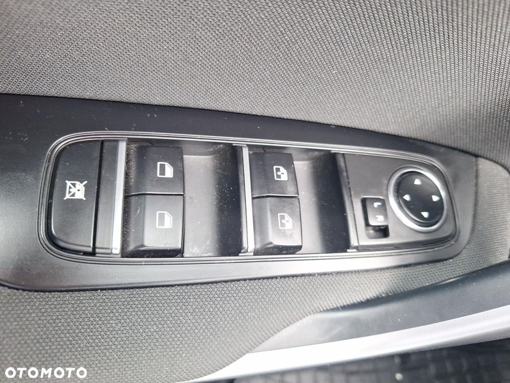 Kia Ceed 1.5 T-GDI M DCT - 19