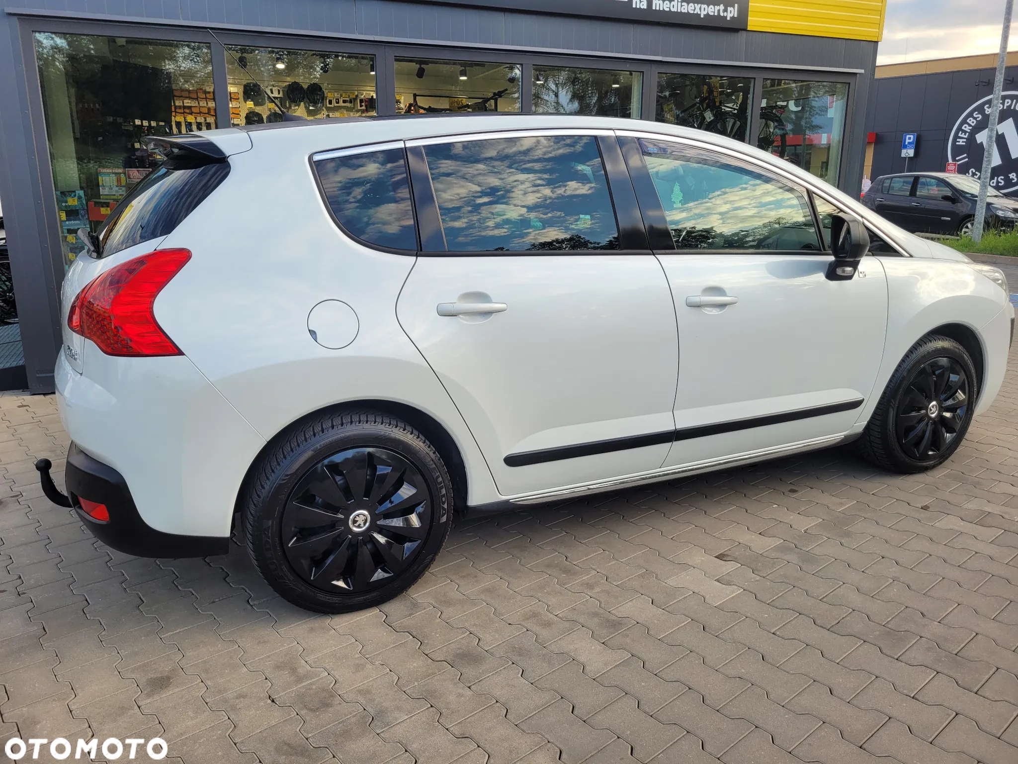 Peugeot 3008 HDi FAP 165 Automatik Allure - 16