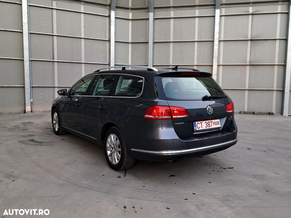 Volkswagen Passat 2.0 TDI BlueMotion Technology DSG Highline - 4