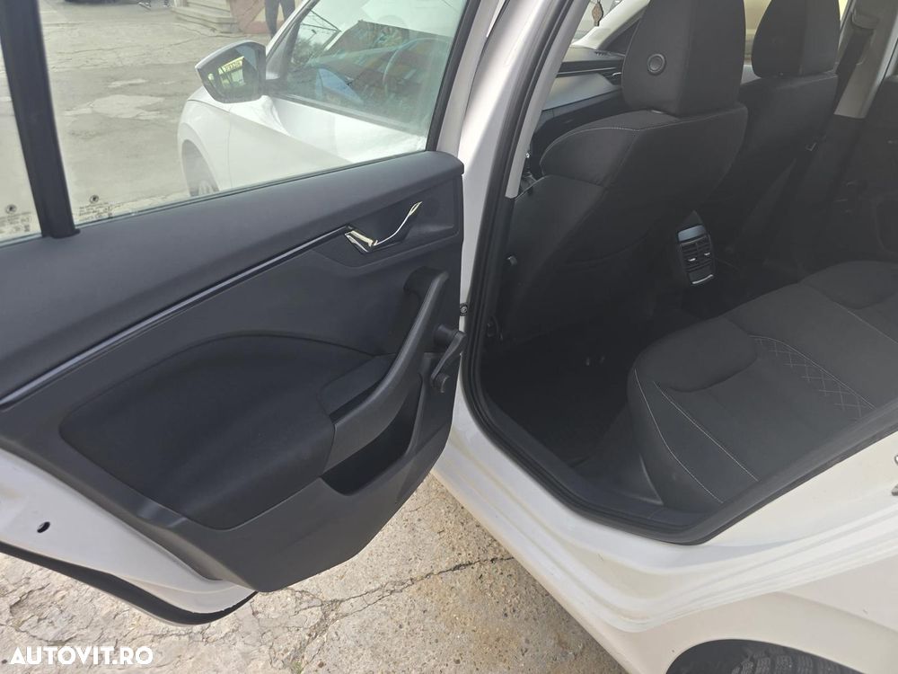 Skoda Scala 1.0 TSI Ambition - 14