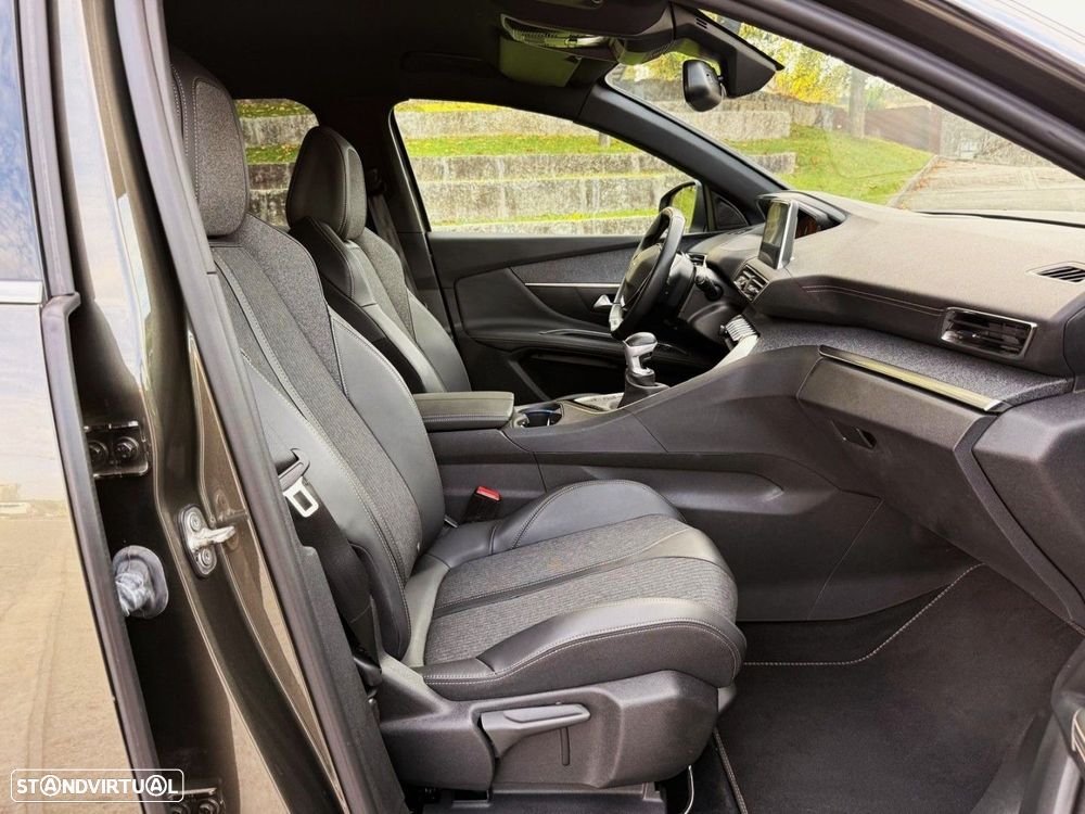 Peugeot 3008 1.5 BlueHDi GT Line - 30