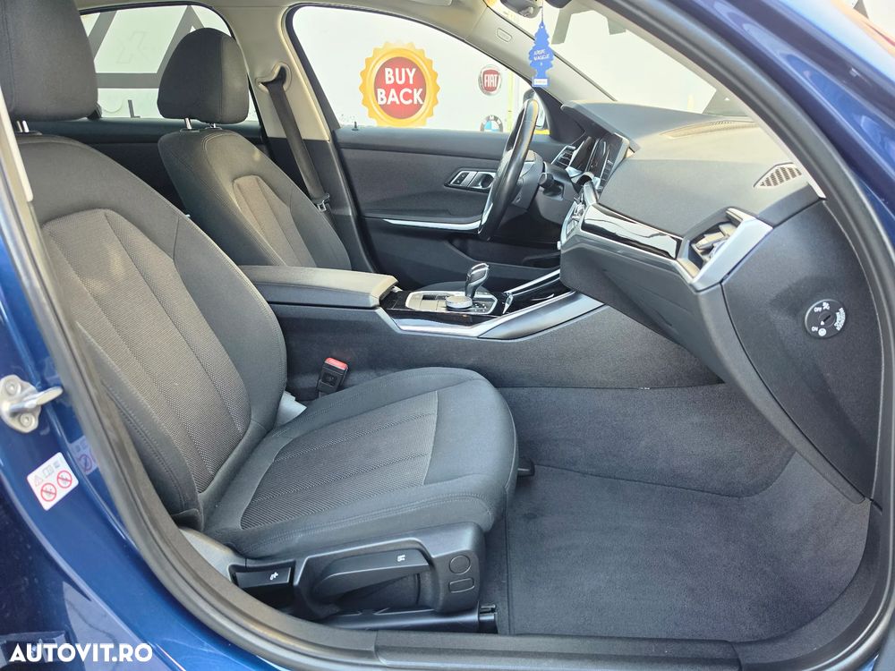 BMW Seria 3 318d Aut. - 8
