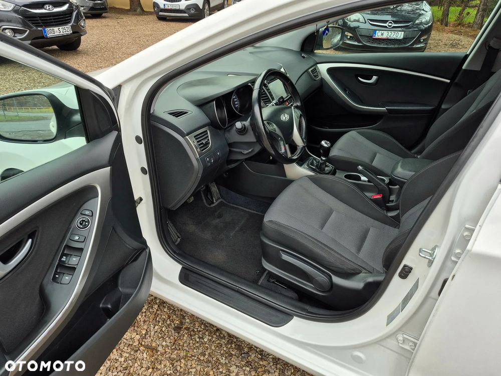 Hyundai i30 i30cw 1.4 Fifa World Cup Edition - 14